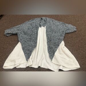 EUC Cardigan L Gray White Women's Open Front LS Sweater